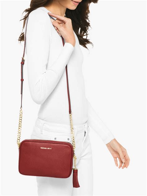 michael michael kors jet set leather camera bag|bandolera jet set Michael Kors.